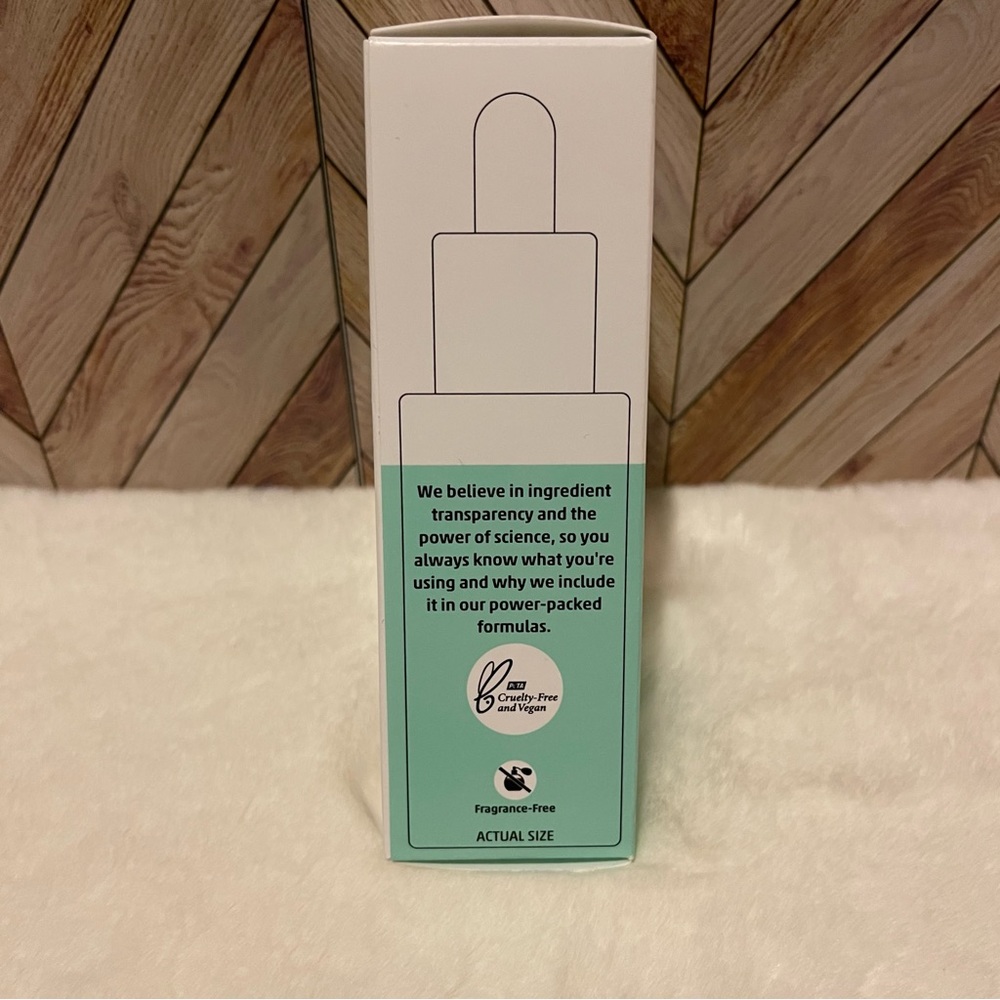 UnopenedDermaGeekSkincareSet - Picture 3 of 12